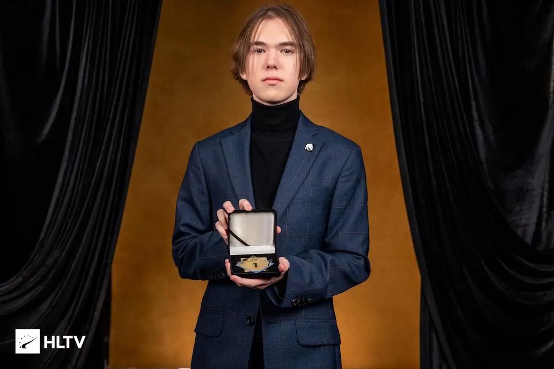 【里程碑】Meiko选手达成LPL联赛9000助攻，冠绝群雄